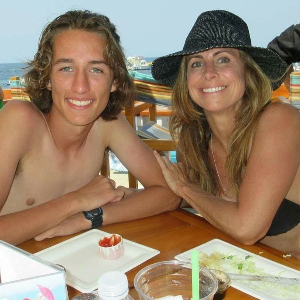 Meet your Posher, Shelley